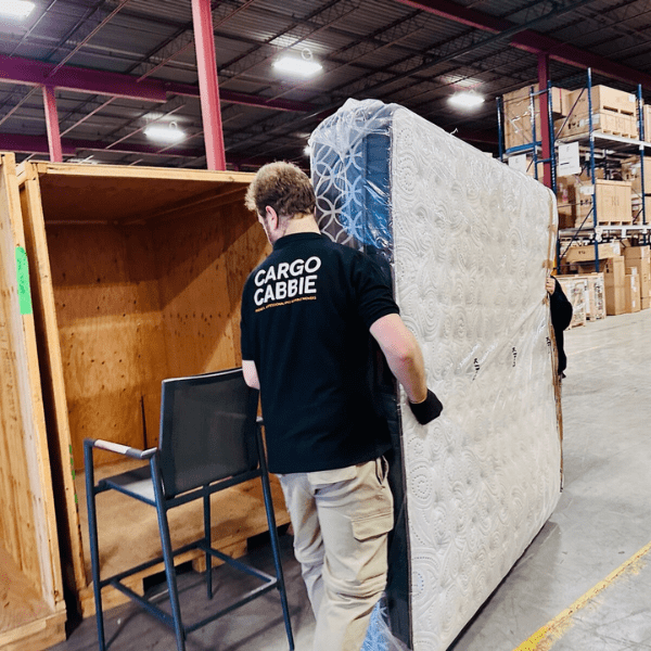 Moving and storage units Moving and storage units